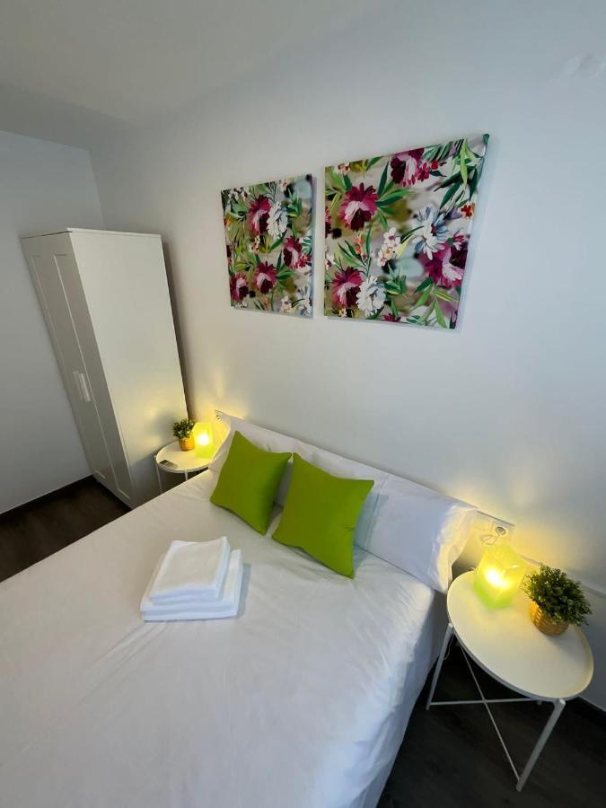 Heroe Apartamento Málaga Buitenkant foto